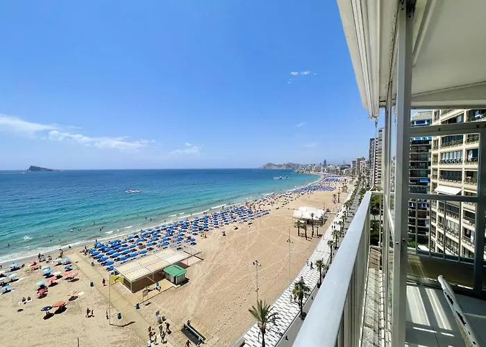 Tor Maraya Seafront Levante Апартаменты Бенидорм
