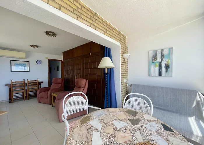 Tor Maraya Seafront Levante Апартаменты *