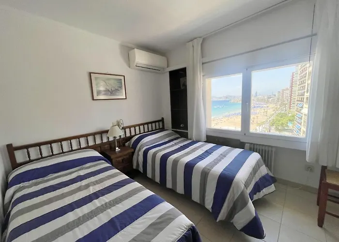 Tor Maraya Seafront Levante Бенидорм