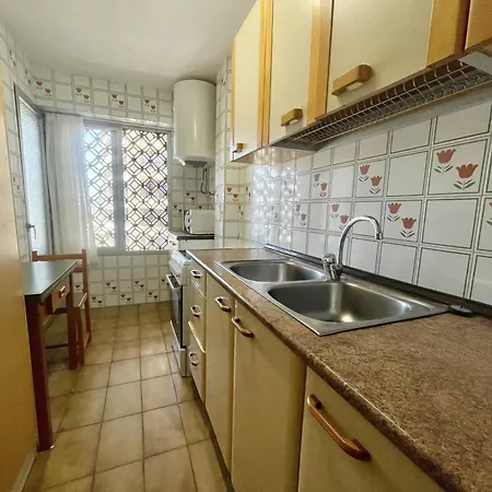 Tor Maraya Seafront Levante